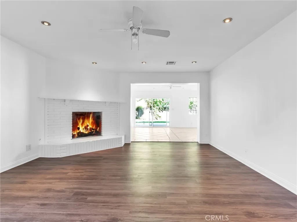 Additional image 37 of 7318 Zelzah Avenue, Reseda, CA 91335