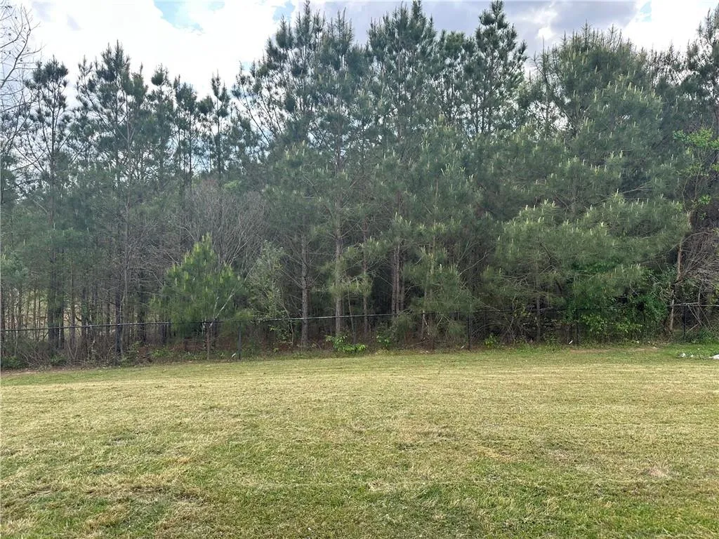 69 Silver Leaf Loop, Phenix City, AL 36867