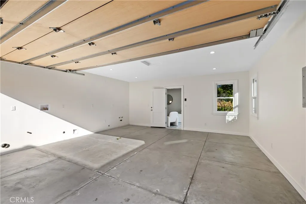 Additional image 119 of 230 N Sunnyside Avenue, Sierra Madre, CA 91024