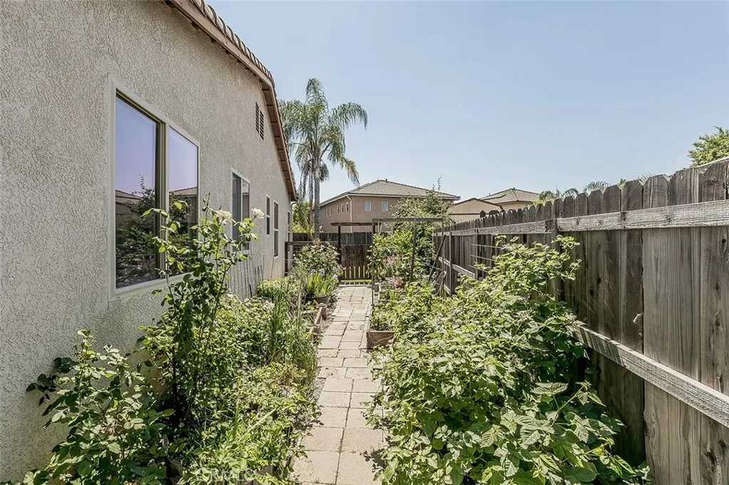 Additional image 48 of 7357 E Redlands Ave, Fresno, CA 93737