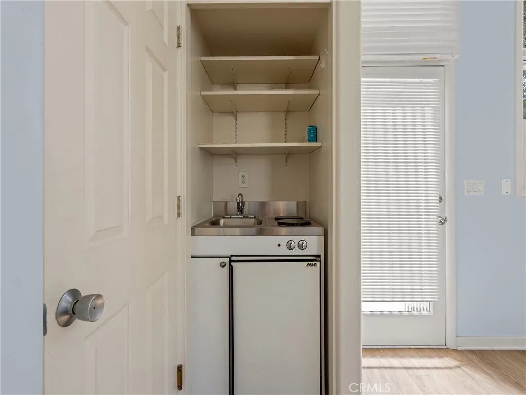 Additional image 109 of 2108 Grandview Avenue, Manhattan Beach, CA 90266
