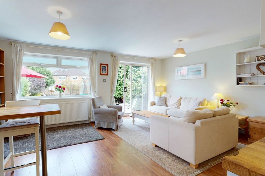 Additional image 2 of 4 bed semi-detached house to rentLinden Avenue, Prestbury, Cheltenham GL52