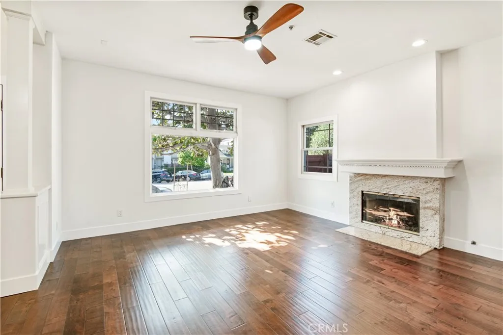 Additional image 11 of 420 S Broadway Unit A, Redondo Beach, CA 90277