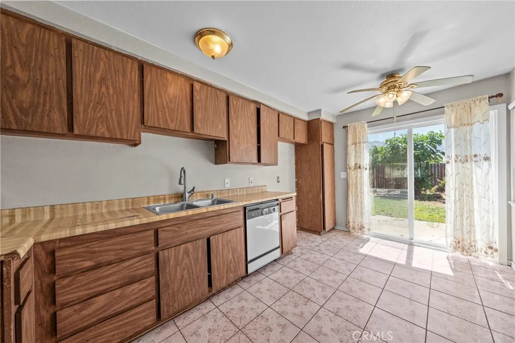 Additional image 10 of 666 Fashion Way, Banning, CA 92220