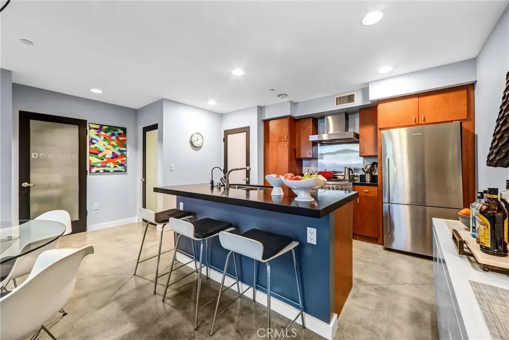 Additional image 46 of 1120 N El Centro Ave Unit 5, Los Angeles, CA 90038