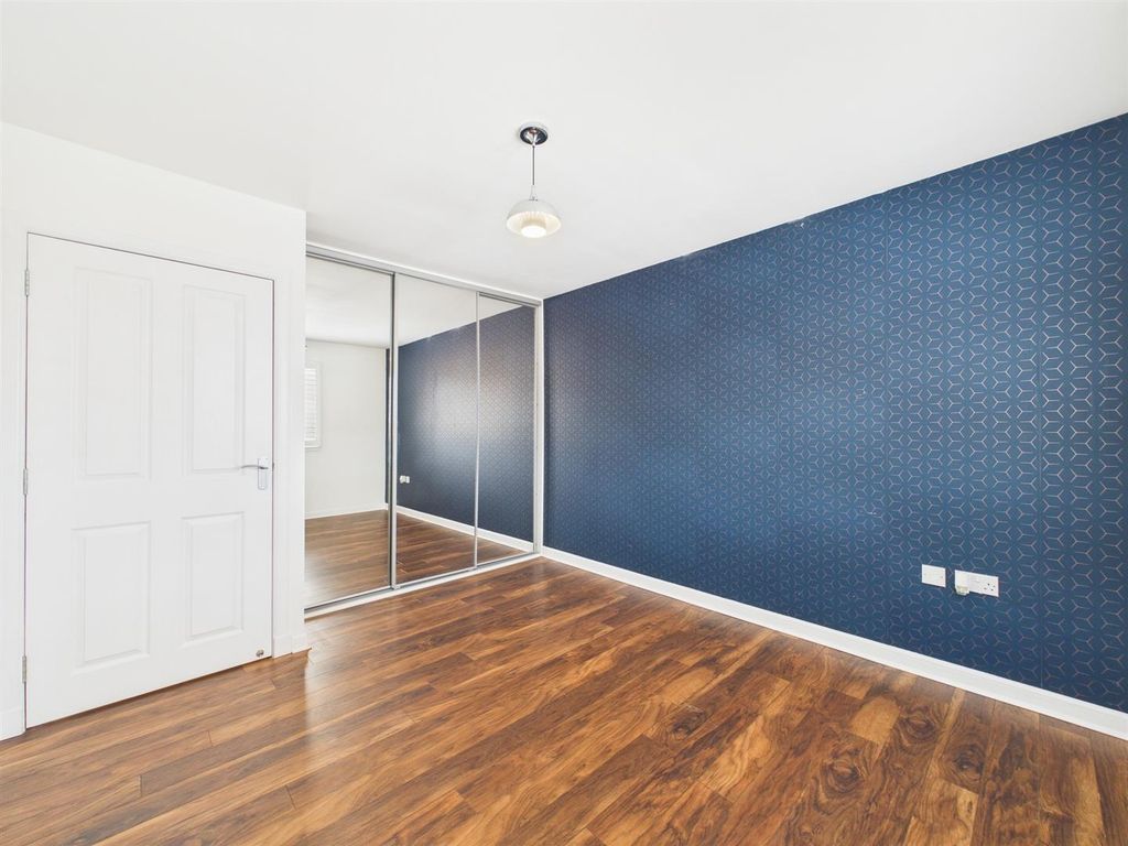 Additional image 11 of 2 bed flat for salePorterfield Road, Renfrew PA4