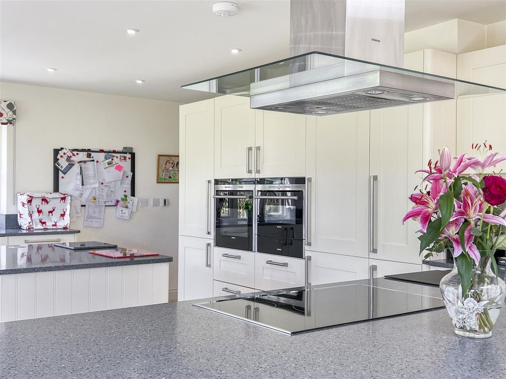 Additional image 3 of 4 bed property to rentMill Lane, Stetchworth, Newmarket CB8