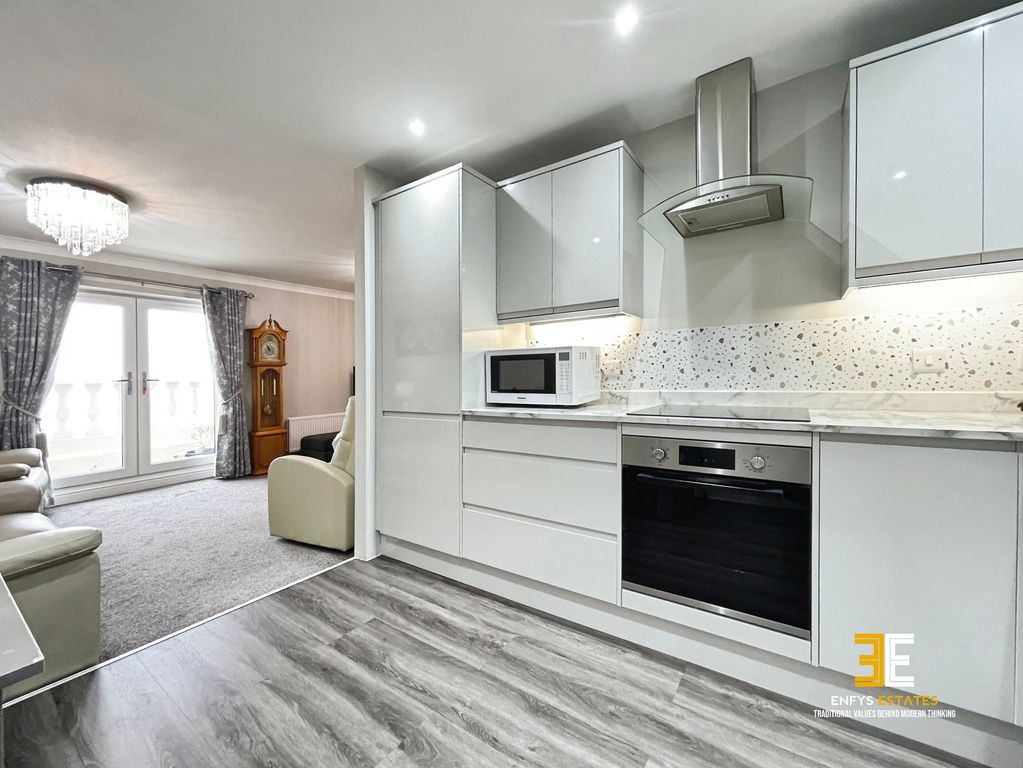 Additional image 14 of 2 bed flat for saleCraig Y Don Parade, Llandudno LL30