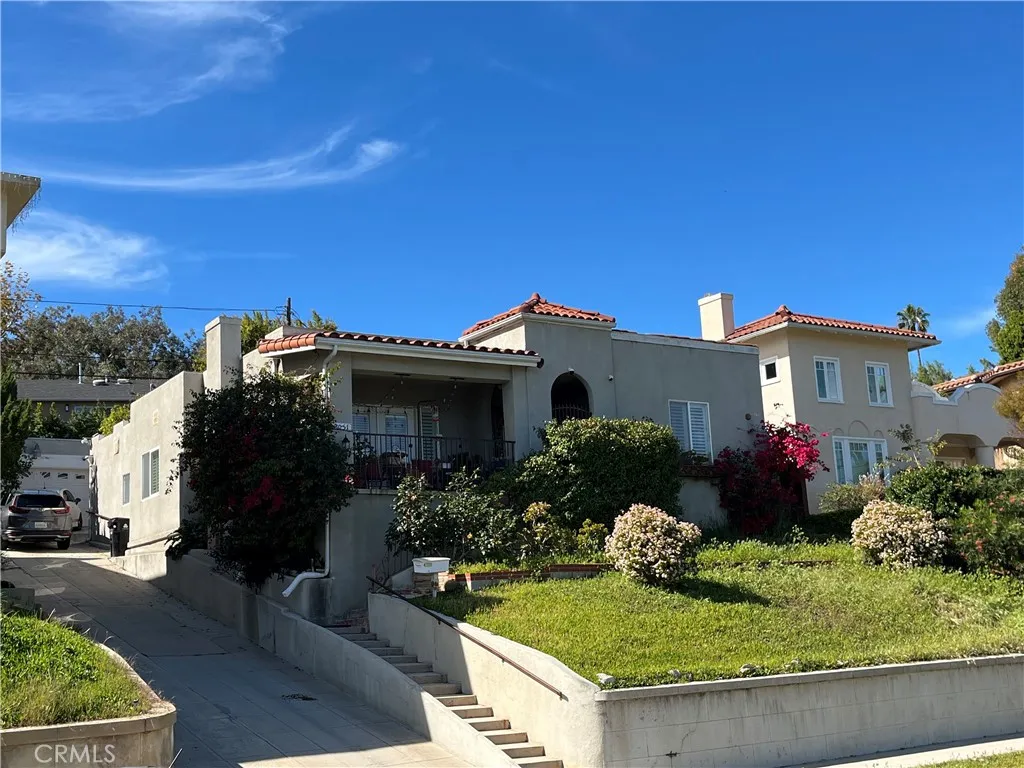 Additional image 2 of 2051 N Catalina street, Los Angeles, CA 90027