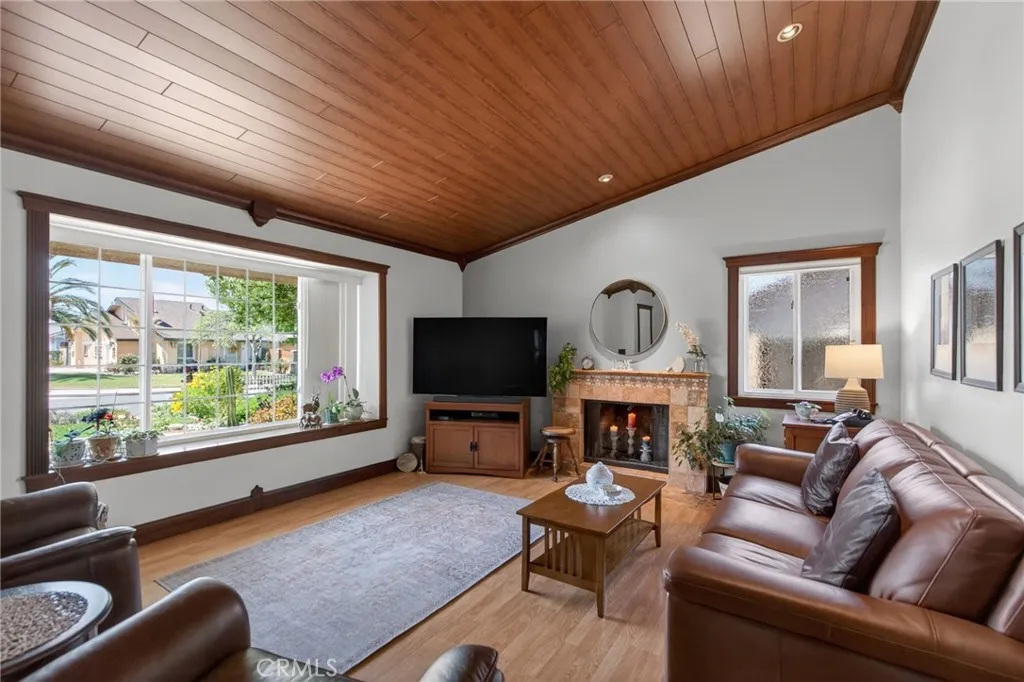 Additional image 47 of 3243 Saratoga St, Riverside, CA 92503