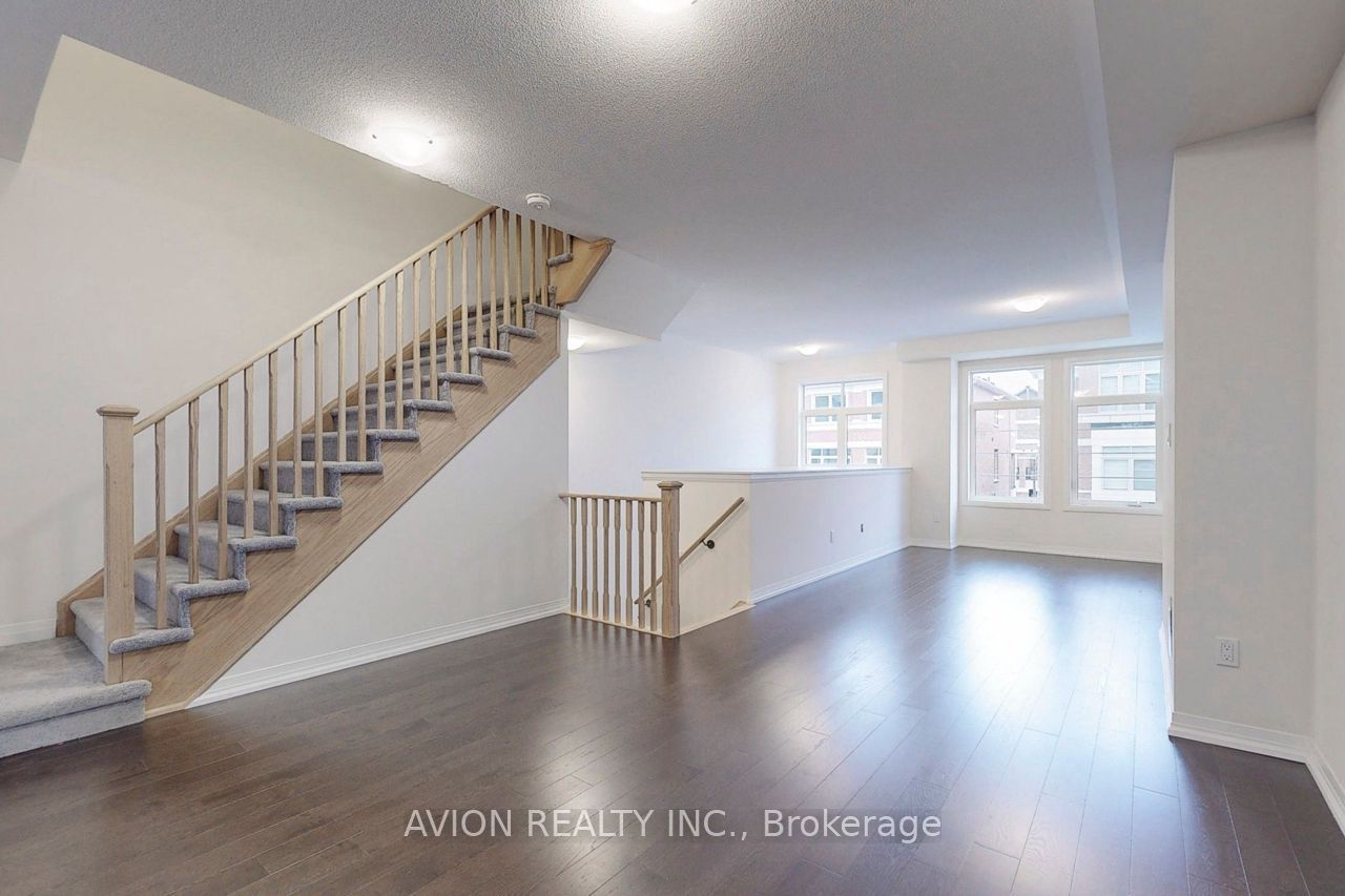 9 Sissons Way, Markham, ON, L6B 0S1 photo 2