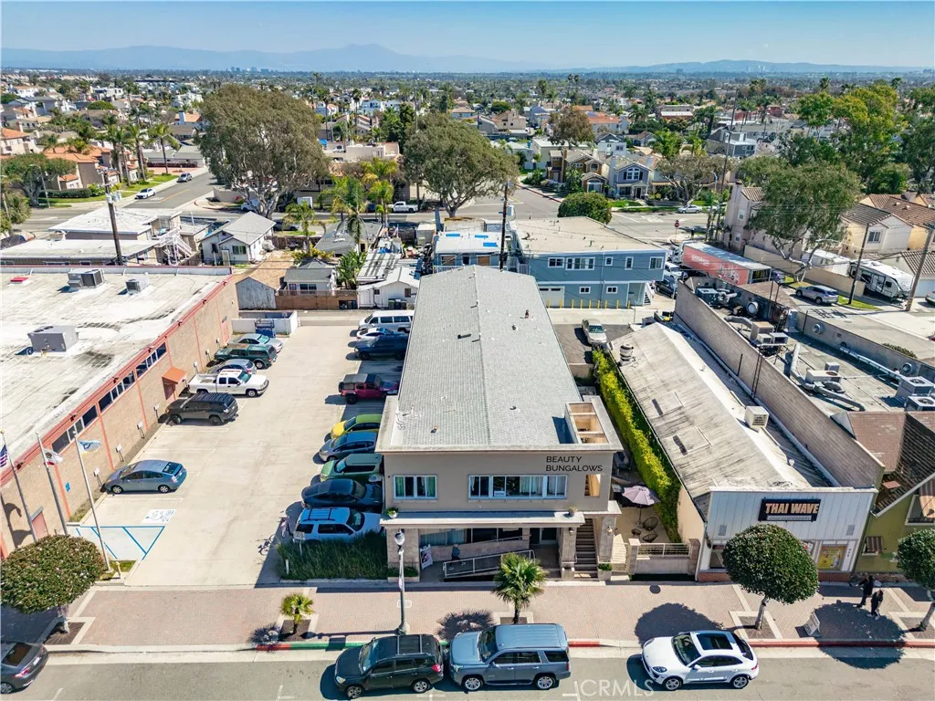 Additional image 11 of 526 Main St, Huntington Beach, CA 92648