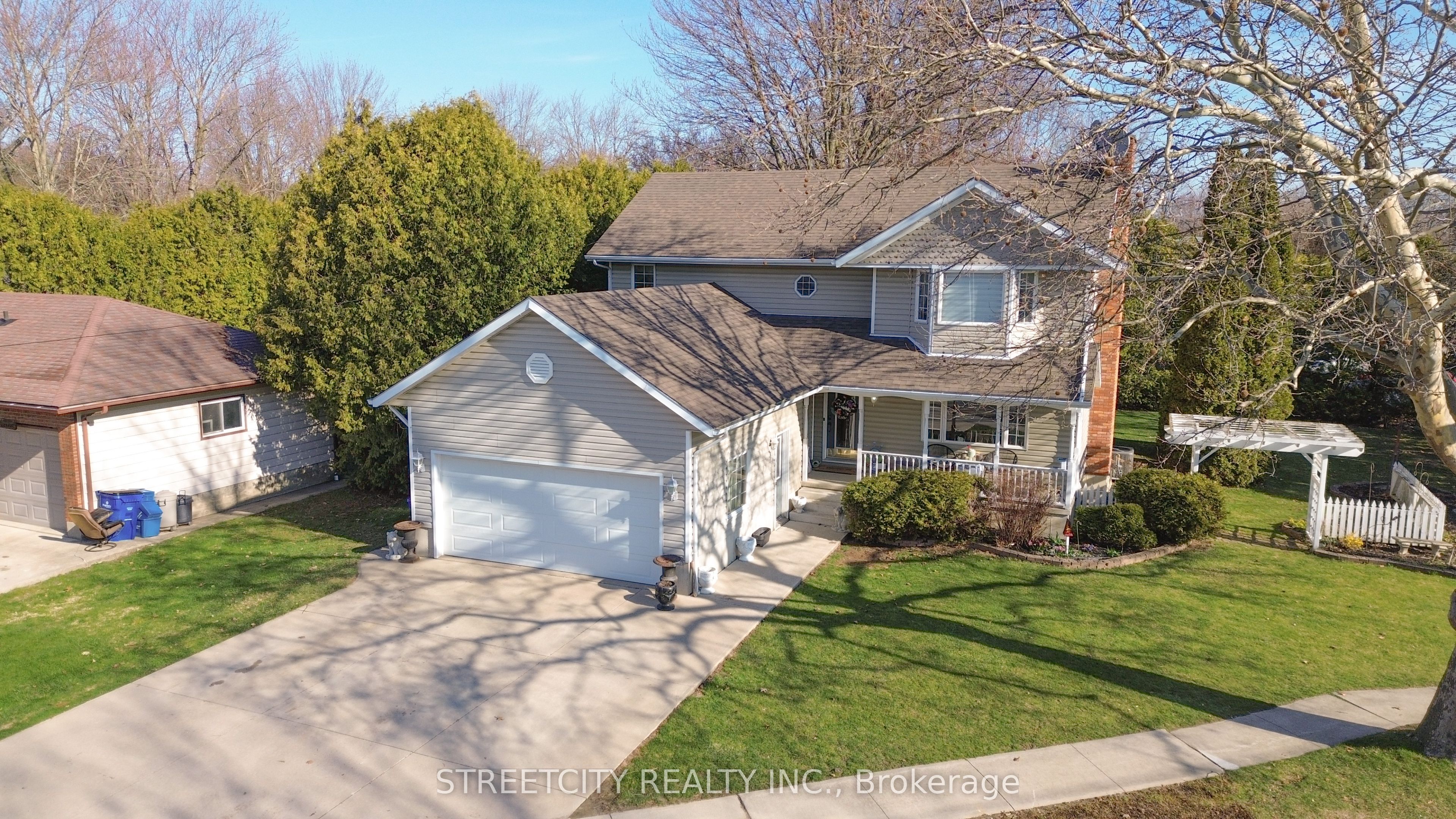 518 Camden Street, Chatham-kent, ON, N0P 1M0