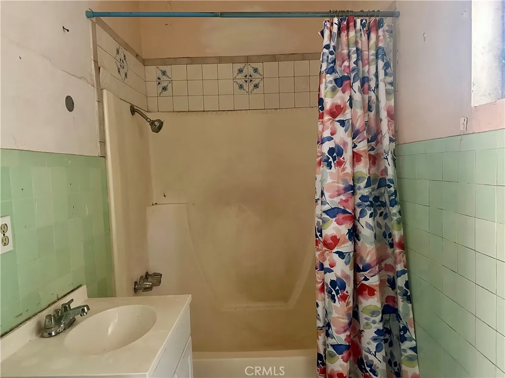 Additional image 58 of 13608 Yukon Avenue, Hawthorne, CA 90250