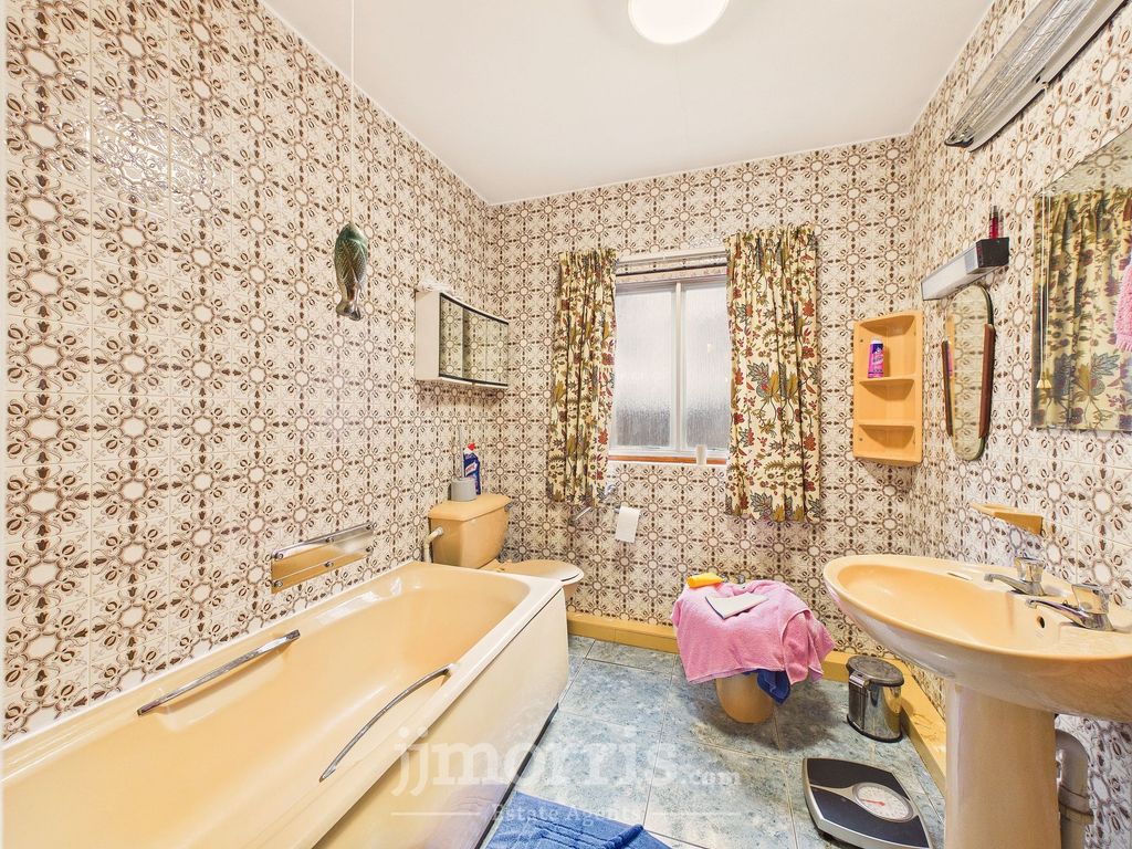 Additional image 32 of 4 bed detached house for salePark Place, Cardigan SA43