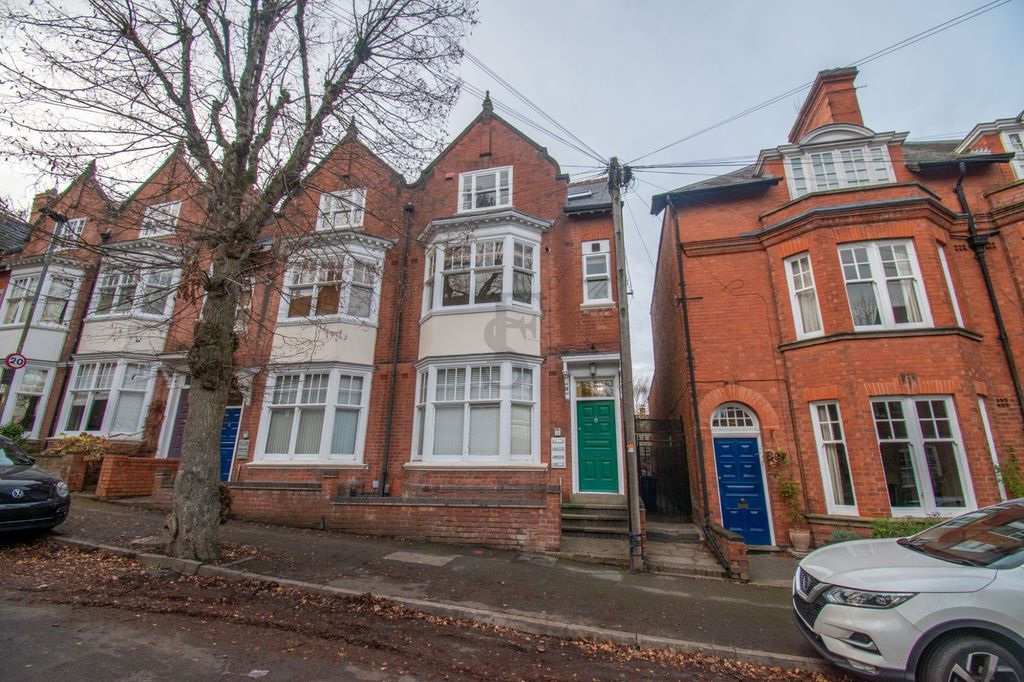 1 bed flat for saleAlexandra Road, Stoneygate LE2