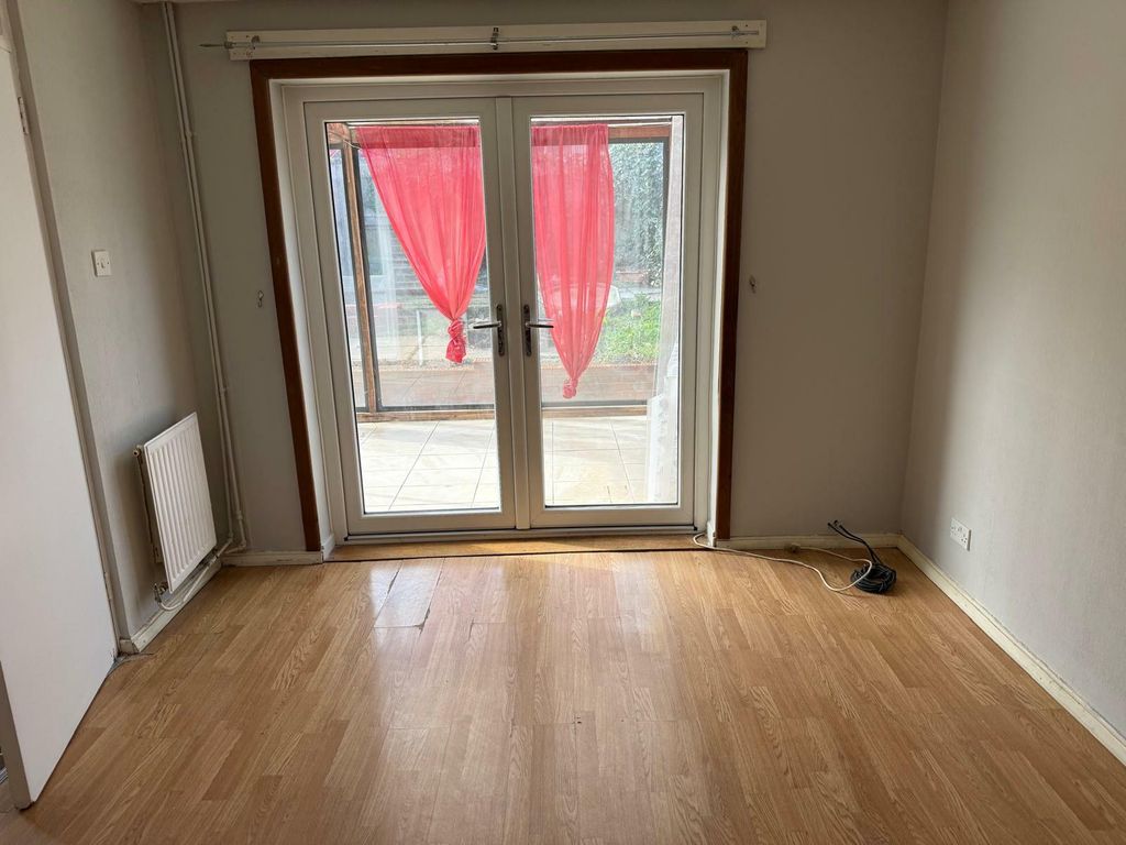 Additional image 5 of 3 bed terraced house to rentMitchell Close, Northampton NN5