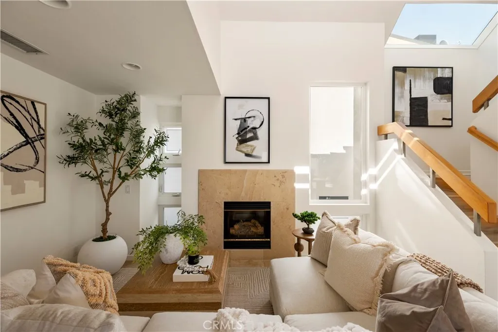 Additional image 3 of 517 Larkspur Ave, Corona Del Mar, CA 92625