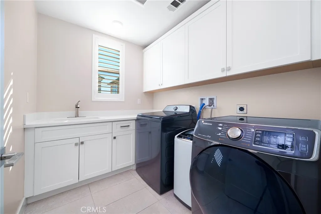 Additional image 44 of 79 Pelican Ln, Irvine, CA 92618