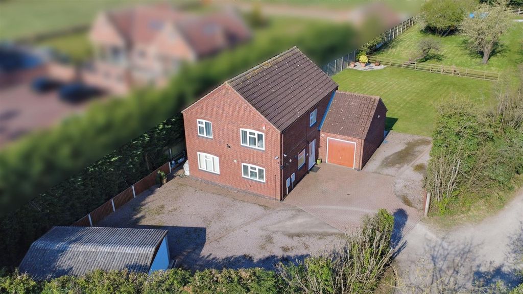 Additional image 46 of 3 bed detached house for saleBilborough Road, Nottingham NG8