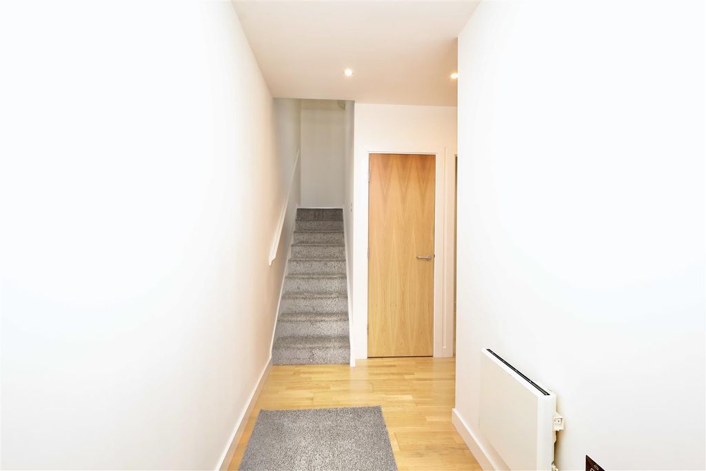 2 bed flat to rentQuayside Loft, Quayside, Newcastle Upon Tyne NE1 photo 5
