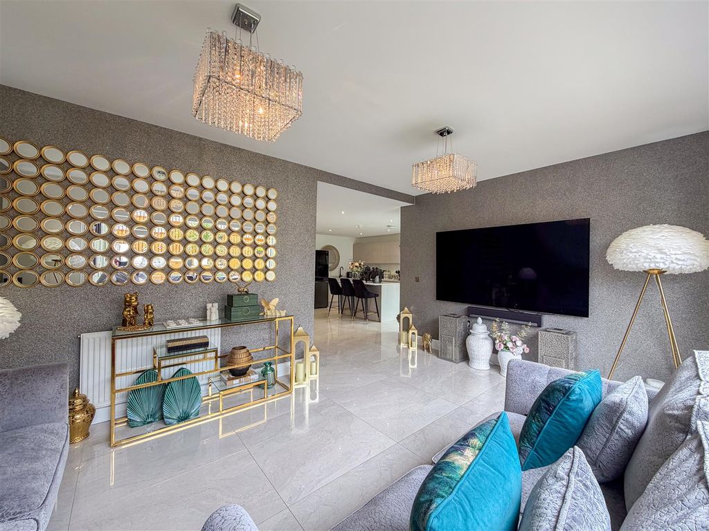Additional image 7 of 4 bed detached house for saleKiln Drive, Stewarton, Kilmarnock KA3