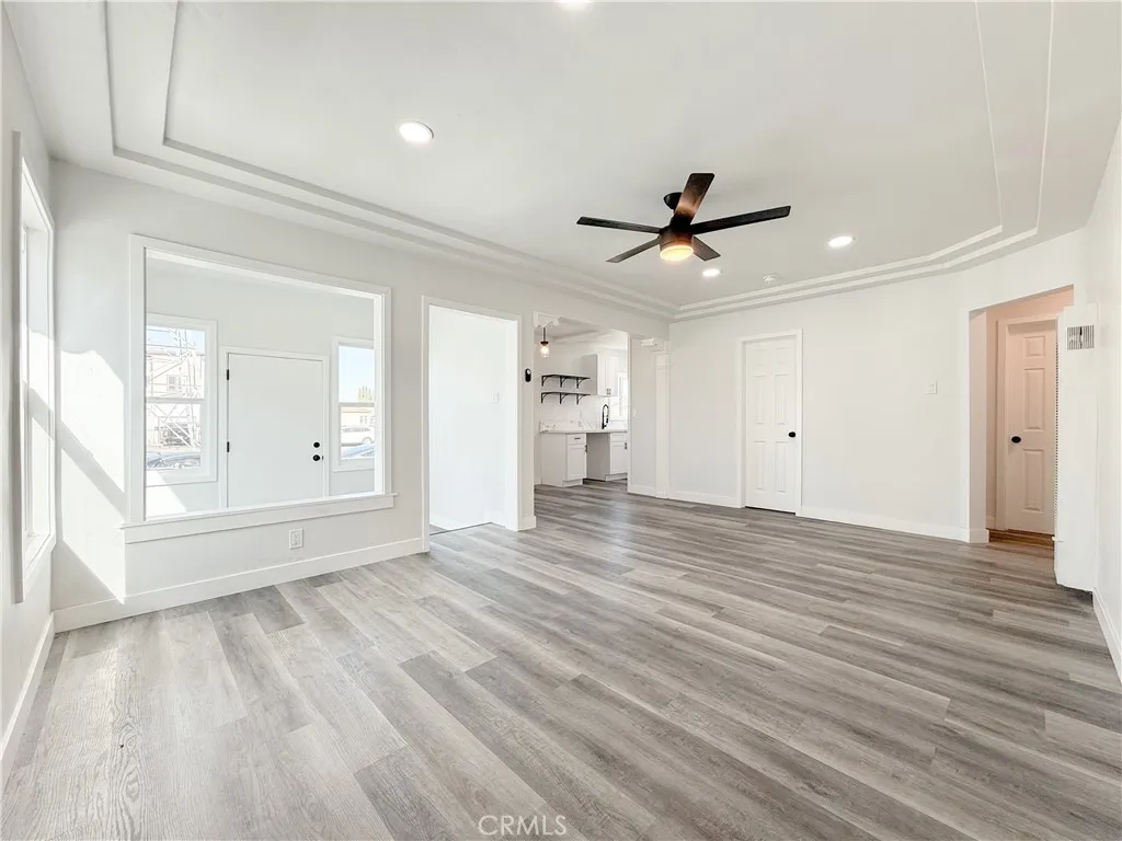 Additional image 33 of 220 W 98th Street, Los Angeles, CA 90003