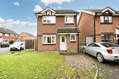 Hatherop Close, Eccles M30