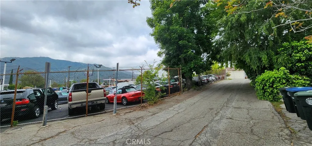 Additional image 5 of 3343 Foothill Blvd, La Crescenta, CA 91214