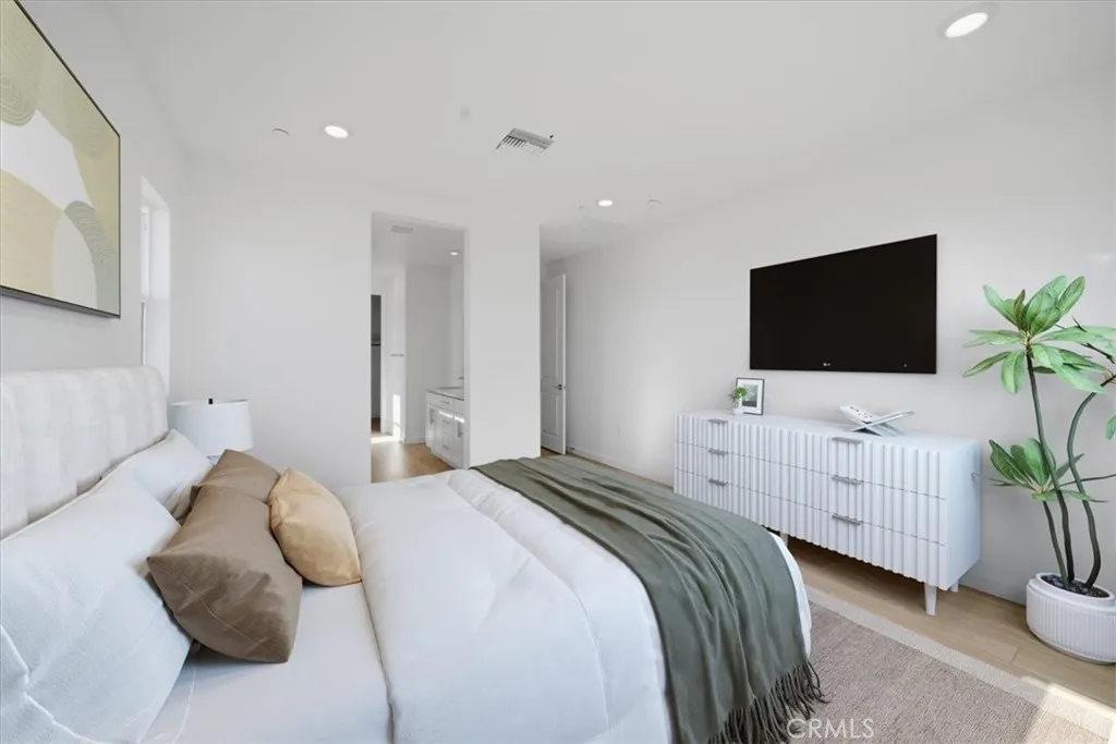 Additional image 12 of 3265 E Avenue J-4, Lancaster, CA 93535