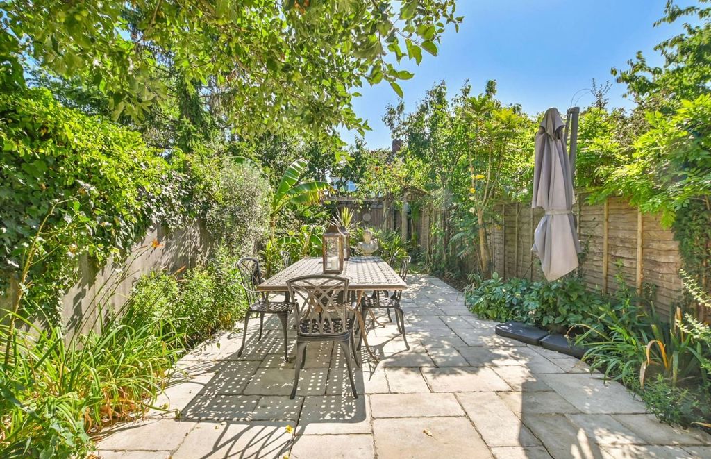 Additional image 17 of 3 bed terraced house for saleKings Road, Willesden, London NW10