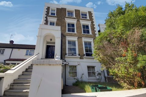 Tudor Road, Crystal Palace, London, England SE19