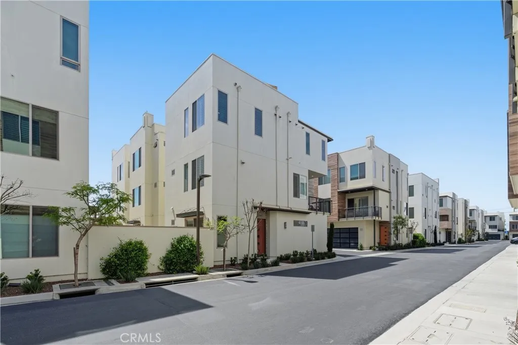 Additional image 35 of 67 Ebb Tide Cir, Newport Beach, CA 92663