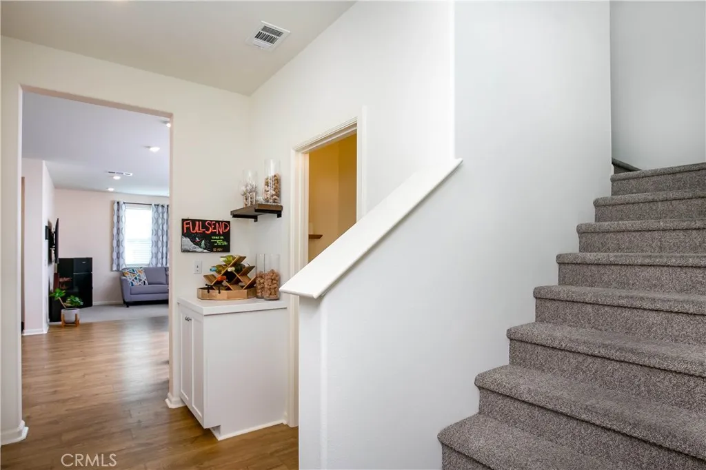 Additional image 14 of 240 Natural Bridge Ln, Palmdale, CA 93551