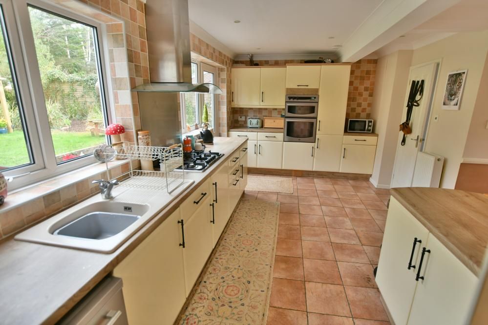 Additional image 15 of 4 bed detached house for saleLacy Close, Wimborne BH21