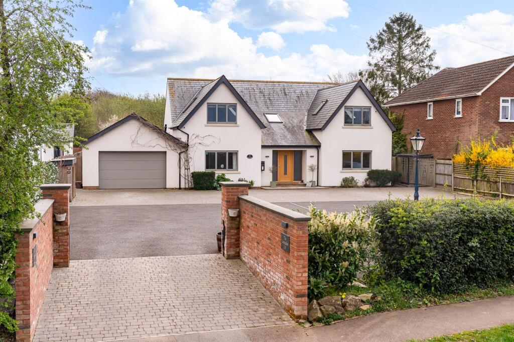 Burnham Green Road, Welwyn