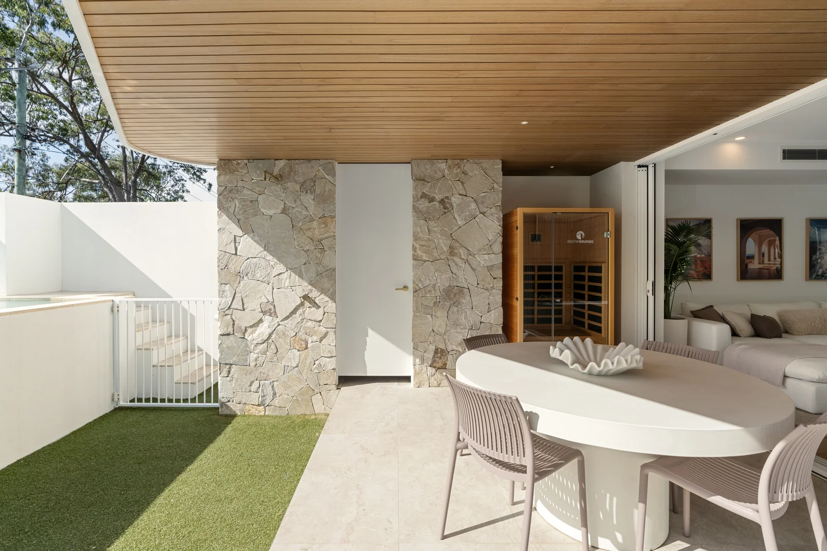 Additional image 23 of 2/64 West Burleigh Road, Burleigh Heads QLD 4220