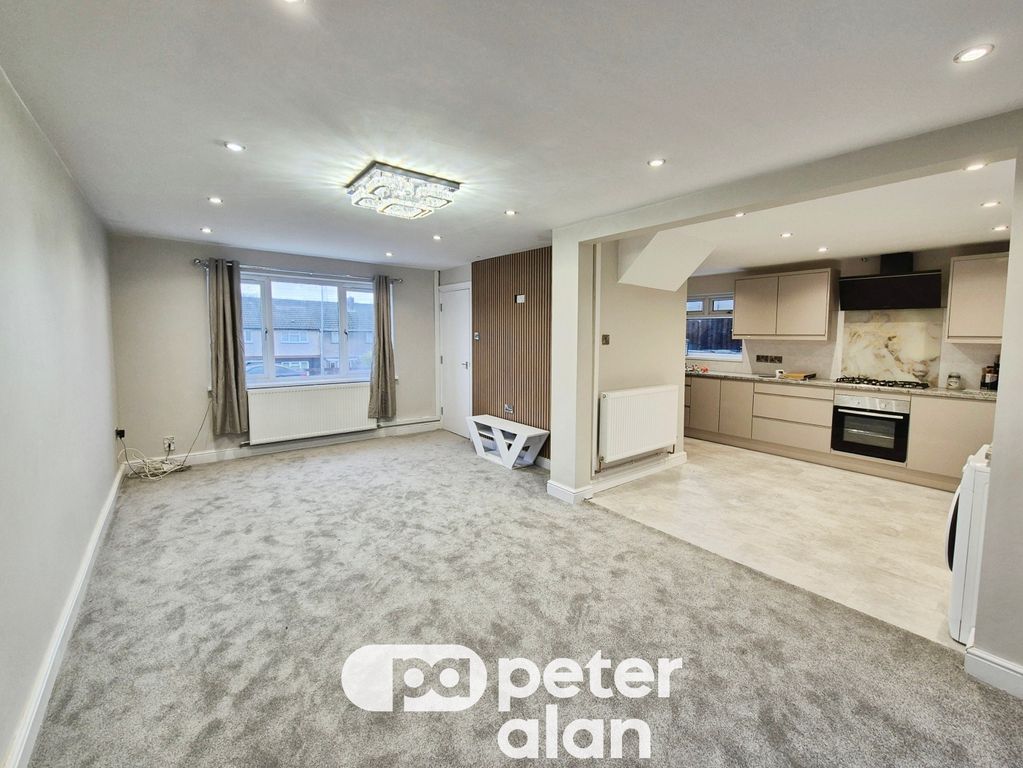 Additional image 3 of 3 bed semi-detached house to rentHendre Farm Drive, Newport NP19