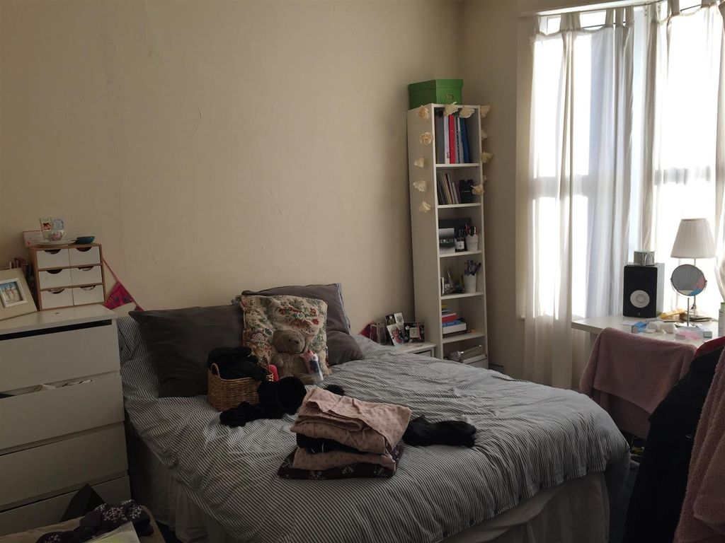 Additional image 4 of 4 bed terraced house to rentPrinces Crescent, Brighton BN2