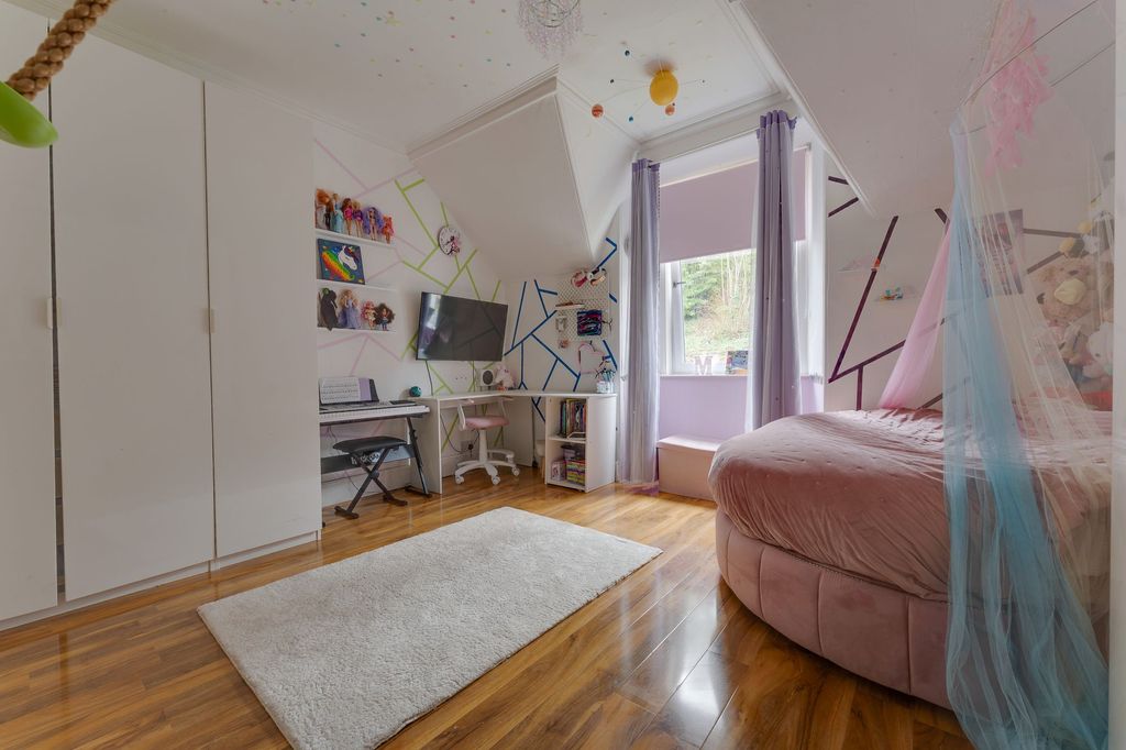 Additional image 18 of 5 bed semi-detached house for saleWest Bridgend, Dumbarton G82