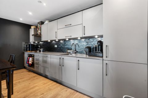 395 Rotherhithe New Road, London SE16