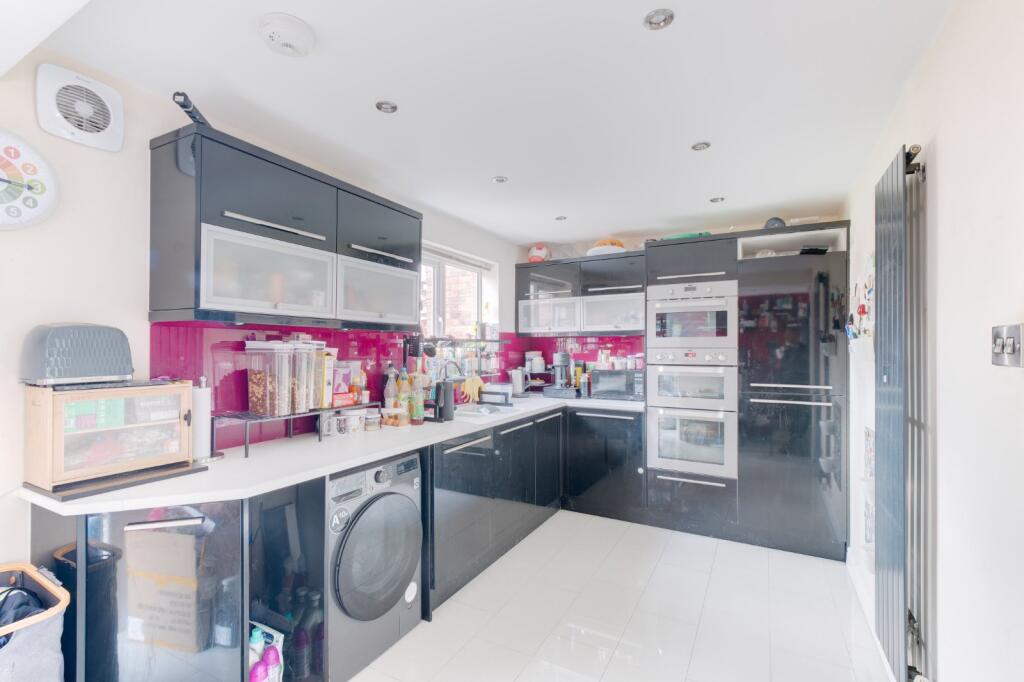 Additional image 7 of Aldershaws, Dickens Heath, Solihull, West Midlands, B90