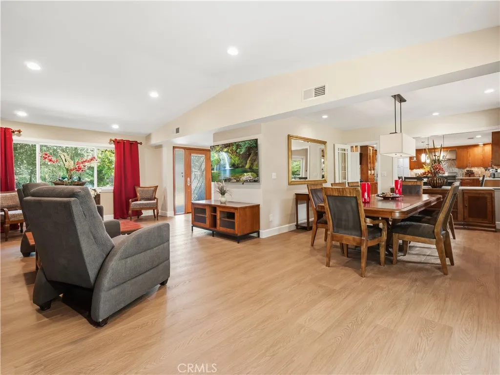 Additional image 12 of 27323 Eaglehelm Drive, Canyon Country, CA 91387