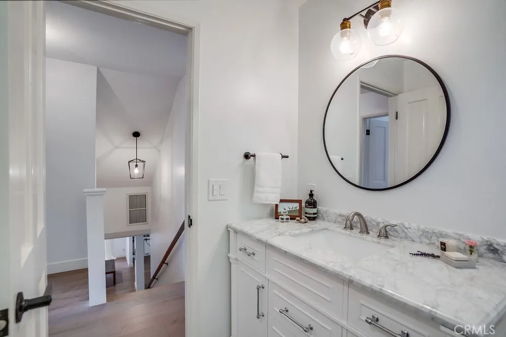 Additional image 120 of 20619 Martha St, Woodland Hills, CA 91367