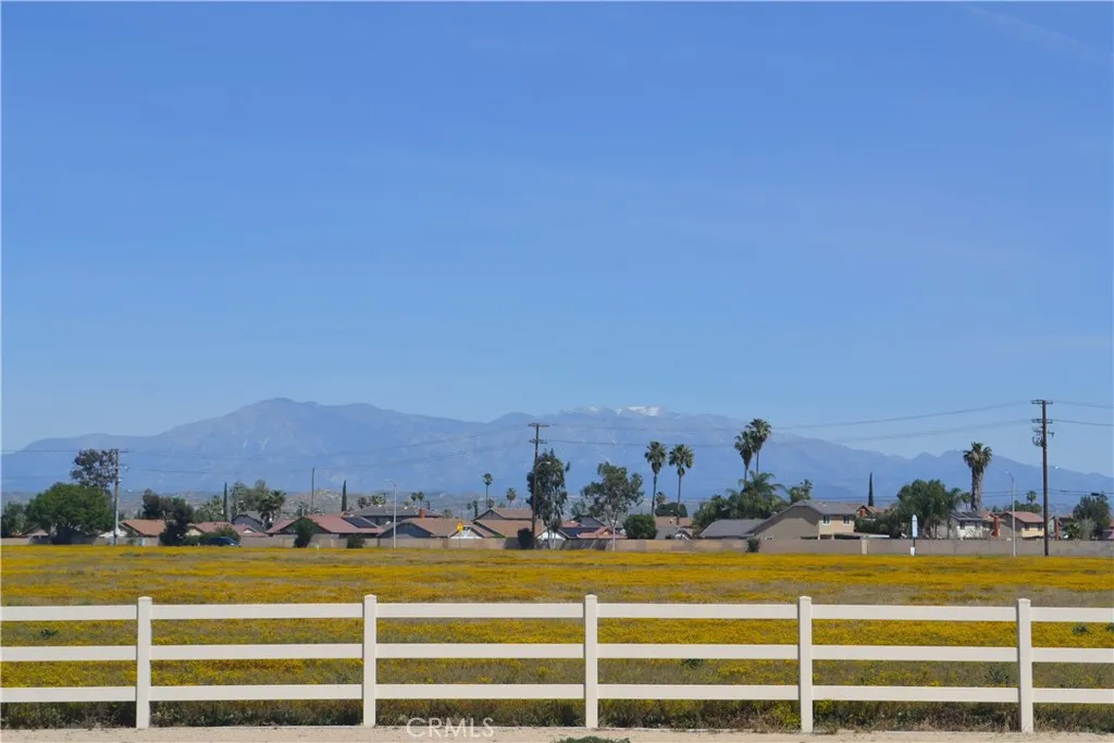 24832 Tiger Dr, Moreno Valley, CA 92551