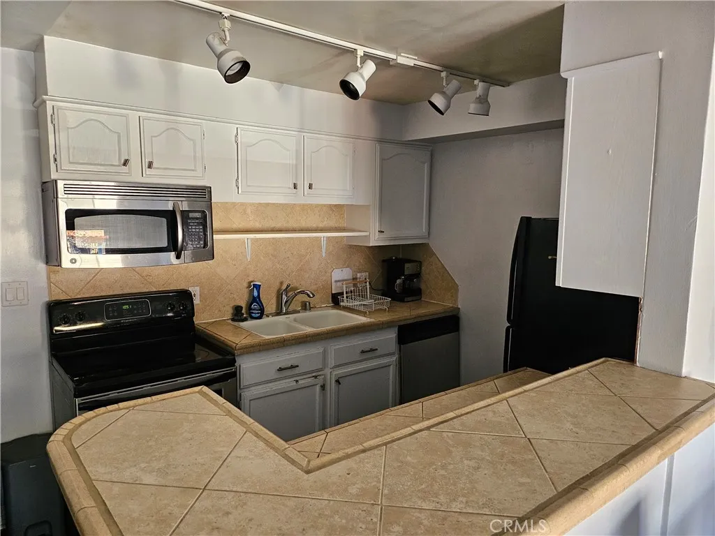 Additional image 10 of 2767 E 3rd St, Long Beach, CA 90814