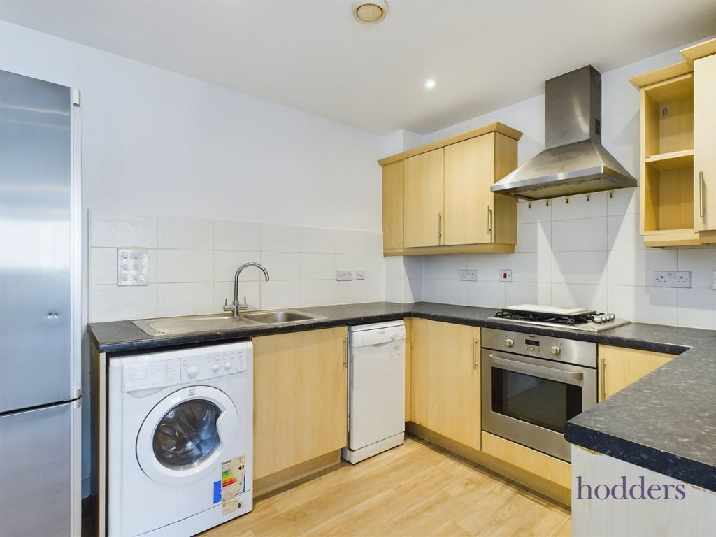 Additional image 4 of 2 bed flat to rentBridge Wharf, Chertsey, Surrey KT16