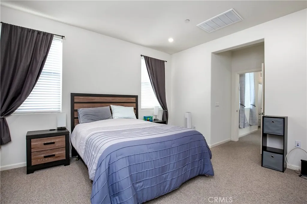 Additional image 16 of 240 Natural Bridge Ln, Palmdale, CA 93551