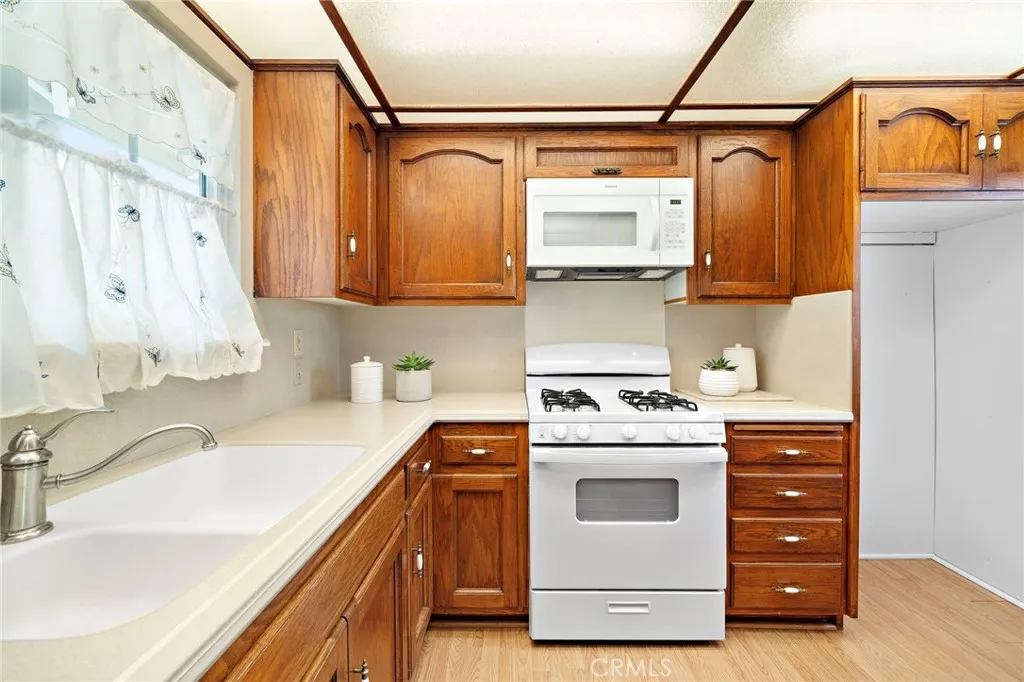 Additional image 40 of 8191 Taylor Drive, Huntington Beach, CA 92646
