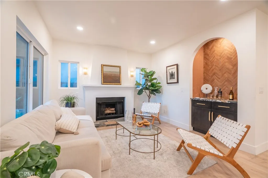 Additional image 2 of 6325 Long Street, Los Angeles, CA 90043